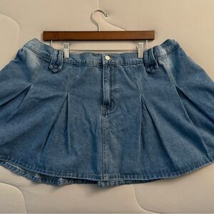 Pleated Mini Denim Skirt
